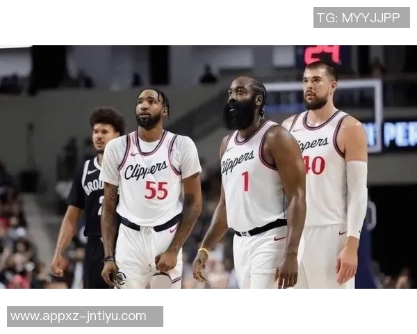 快船队在祖巴茨缺席期间展现流畅表现的原因分析